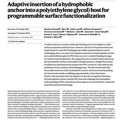 Adaptive insertion of a hydrophobic anchor into a poly (screen)